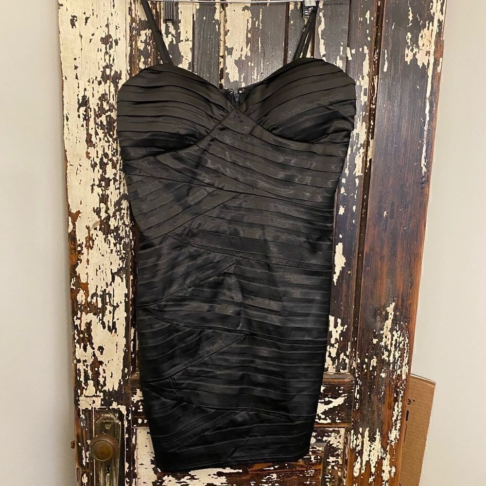 EUC Entry Little Black Bandage Dress. Size L.